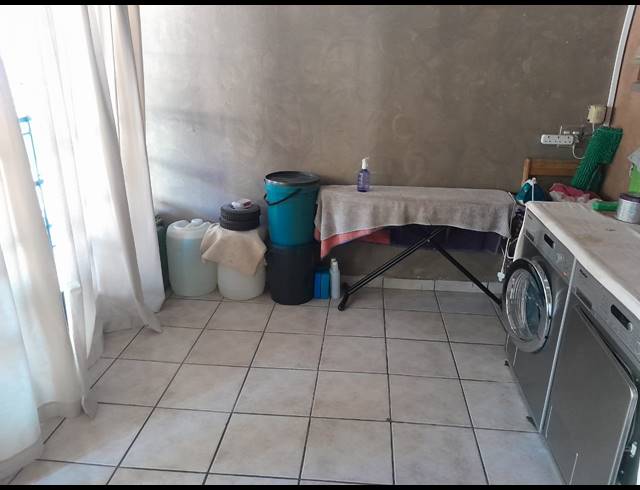 4 BEDROOM HOUSE FOR SALE IN BO-DORP